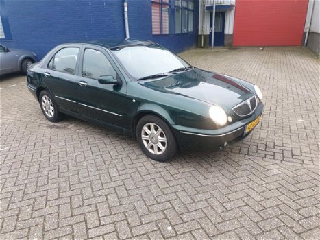 Lancia Lybra - 1.8-16V LX Airco/apk gekeurd - 1