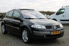 Renault Mégane - 2.0-16V Priv.Luxe Clima/Cruise/Glasschuifdak/