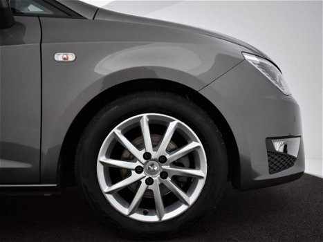 Seat Ibiza - 1.0 Tsi 95pk FR Connect | Navigatie | Xenon/ Led | Clima | P-Sensoren | Sportstoelen | - 1