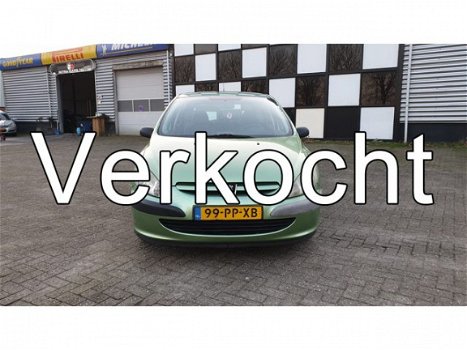 Peugeot 307 - 1.6-16V XS Prima rijdende auto, Airco electr pakket enz - 1