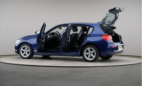 BMW 1-serie - 116d Corporate Lease Executive, Automaat, LED, Navigatie - 1