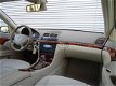 Mercedes-Benz E-klasse - 240 Classic / Young-timer/ Automaat / Panoramadak / Airco / Cruise control - 1 - Thumbnail