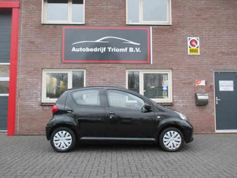 Toyota Aygo - 1.0-12V + AIRCO-ELEKTRISCH PAKKET- 5 DEUREN - 1