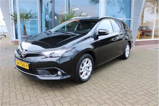 Toyota Auris Touring Sports - 1.2T Energy Plus - 1