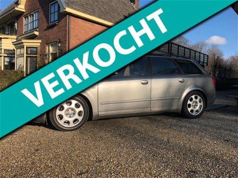 Audi A4 Avant - 2.5 TDI quattro Pro Line + DISTRIBUTIE - 1