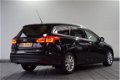 Ford Focus Wagon - Titanium 1.0 Ecoboost 125pk Automaat | Navigatie | Carplay | Winterpakket - 1 - Thumbnail