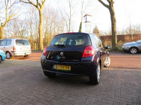 Renault Clio - 1.6-16V Dynamique S 2e Eigenaar/Nieuwe Apk/Airco/Elec Ramen - 1