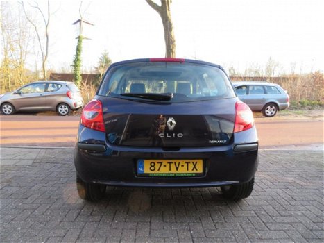 Renault Clio - 1.6-16V Dynamique S 2e Eigenaar/Nieuwe Apk/Airco/Elec Ramen - 1