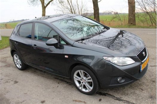 Seat Ibiza - 1.4 Sport-up // 5-DRS / AIRCO / CRUISE / LMV // - 1