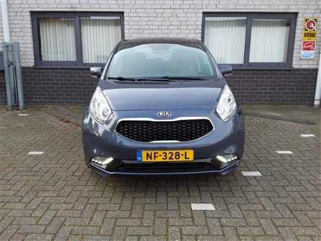 Kia Venga - 1.4 CVVT 90pk ExecutiveLine | Trekhaak | Camera | Panoramadak - 1