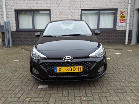 Hyundai i20 - 1.0 T-GDI Blue 100PK Comfort | Navigatie | Camera - 1