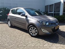 Hyundai i20 - 1.4 Automaat i-Vision 3D