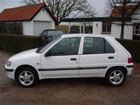 Peugeot 106 - 1.1 XT *5-DEURS*STUURBEKRACHTIGING - 1