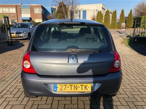 Renault Clio - 1.2-16V Campus - 1