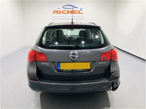 Opel Astra - 1.4 Edition 74kw Clima Tourer - 1