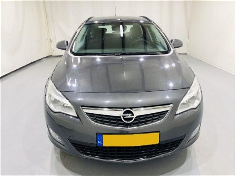 Opel Astra - 1.4 Edition 74kw Clima Tourer - 1