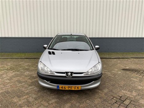 Peugeot 206 - 1.4 HDI Pop' Art Airco/ APK/ NAP - 1