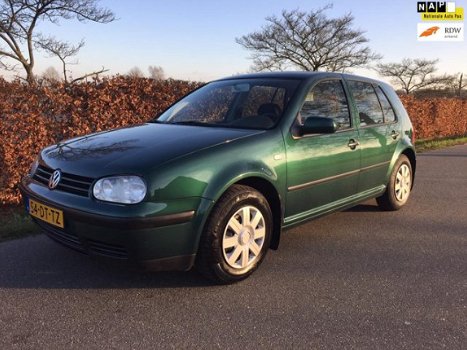 Volkswagen Golf - 1.6 Trendline Trekhaak, Nette Auto - 1