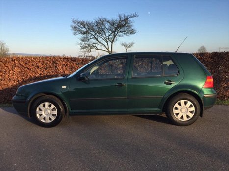 Volkswagen Golf - 1.6 Trendline Trekhaak, Nette Auto - 1