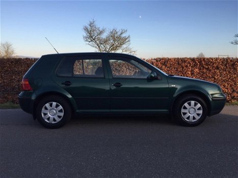 Volkswagen Golf - 1.6 Trendline Trekhaak, Nette Auto - 1