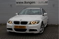 BMW 3-serie Touring - 318i Business Line M Sport - 1 - Thumbnail