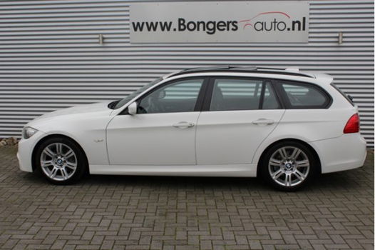 BMW 3-serie Touring - 318i Business Line M Sport - 1