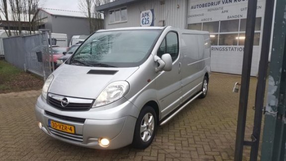 Opel Vivaro - Vivaro-2 2.5CDTI/107KW L2H1 trekhaak - 1