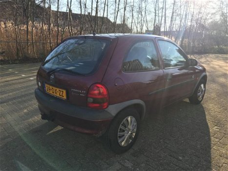 Opel Corsa - 1.2i-16V Strada Cool Mooie Corsa Automaat - 1