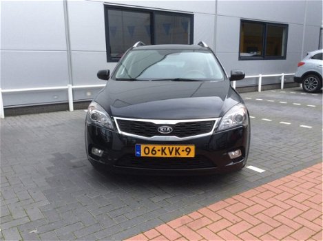 Kia Cee'd - 1.4 CVVT X-ecutive met Trekhaak - 1