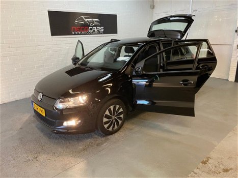 Volkswagen Polo - 1.4 TDI BlueMotion MULTIMEDIA SYSTEEM//NAP//RIJD SCHAKELD TOP - 1