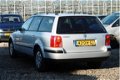 Volkswagen Passat Variant - 1.8-5V Highline AUT. 1STE EIGENAAR - 1 - Thumbnail