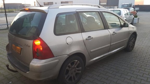 Peugeot 307 SW - 2.0 HDiF - 1