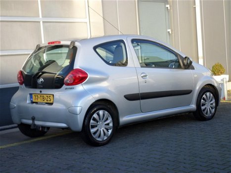 Toyota Aygo - 1.0-12V + Airco NL-auto Netjes - 1