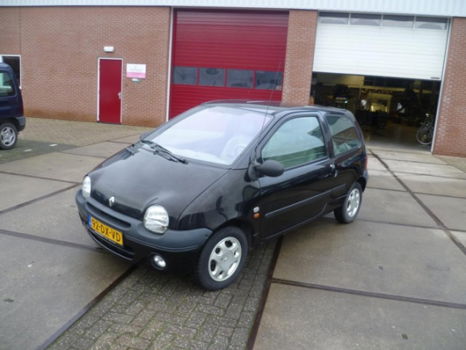 Renault Twingo - 1.2 Initiale Luxe Twingo Innitiale met lage kilometerstand - 1