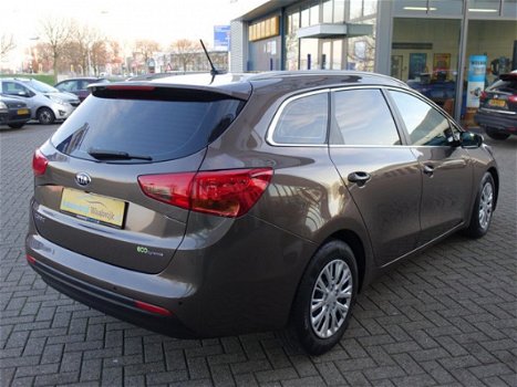 Kia cee'd Sportswagon - 1.6 GDI Plus Pack Navi Airco Cruise Pdc Elec.pakket Radio/cd - 1