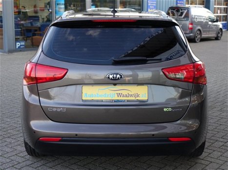 Kia cee'd Sportswagon - 1.6 GDI Plus Pack Navi Airco Cruise Pdc Elec.pakket Radio/cd - 1