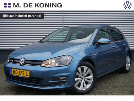 Volkswagen Golf - 1.0TSI/116PK Comfortline Executive · Cruise control · DAB · Navigatie - 1