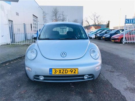 Volkswagen New Beetle - 1.6 Bj 2002 KM 151900 NAP Nieuw APK Met Airco - 1