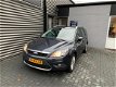 Ford Focus Wagon - 1.6 TDCi Limited *keyles go - 1 - Thumbnail