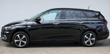 Fiat Tipo Stationwagon - 1.6 MJ AUTOM BUSS.LUSSO LEDER NAVI