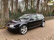 Volkswagen Golf - 2.3 V5 Highline Automaat Goed onderhoud - 1 - Thumbnail