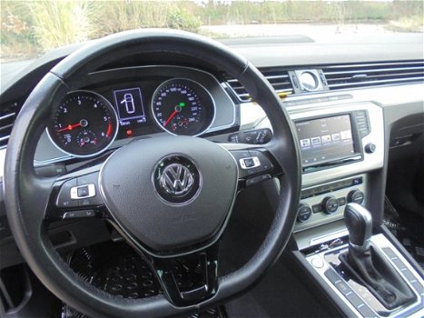 Volkswagen Passat Variant - 1.6 TDI Business Edition - 1
