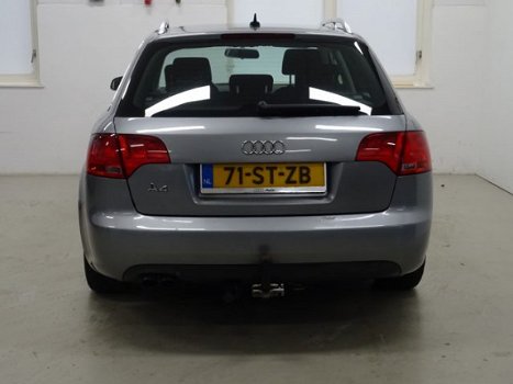 Audi A4 Avant - 1.9 TDI 115 pk Pro Line CLIMA I GROOT NAVI I LMV - 1