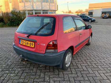 Toyota Starlet - 1.3-16V - 1