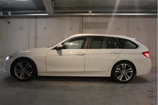 BMW 3-serie Touring - 320d EDE Corporate Lease Essential High Executive automaat, head-up display, e - 1