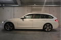 BMW 3-serie Touring - 320d EDE Corporate Lease Essential High Executive automaat, head-up display, e - 1 - Thumbnail