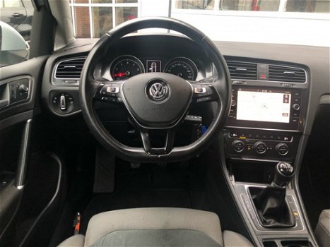 Volkswagen Golf Variant - 1.0 TSI CL Bns Groot Navi Ecc Pdc Achteruitrijcamera - 1