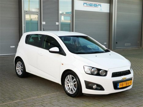 Chevrolet Aveo - 1.4 LTZ Airco+A.Parkeersensoren - 1