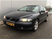 Volvo S60 - 2.4 5 cil. 2.4 Goedkope inruiler, zo mee - 1 - Thumbnail