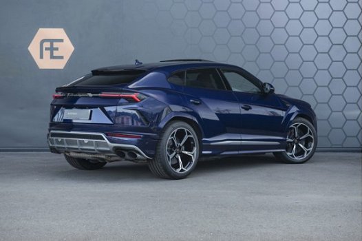 Lamborghini Urus - 4.0 V8 + Full Option + Rear Seat Entertainment + Nightvision - 1